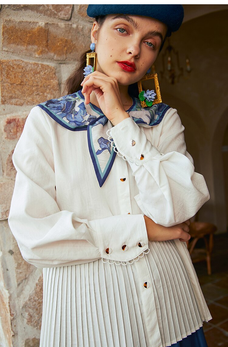 Blusa con cuello de iris de Van Gogh