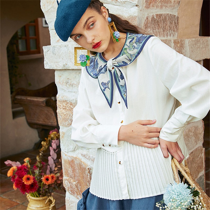 Blusa con cuello de iris de Van Gogh