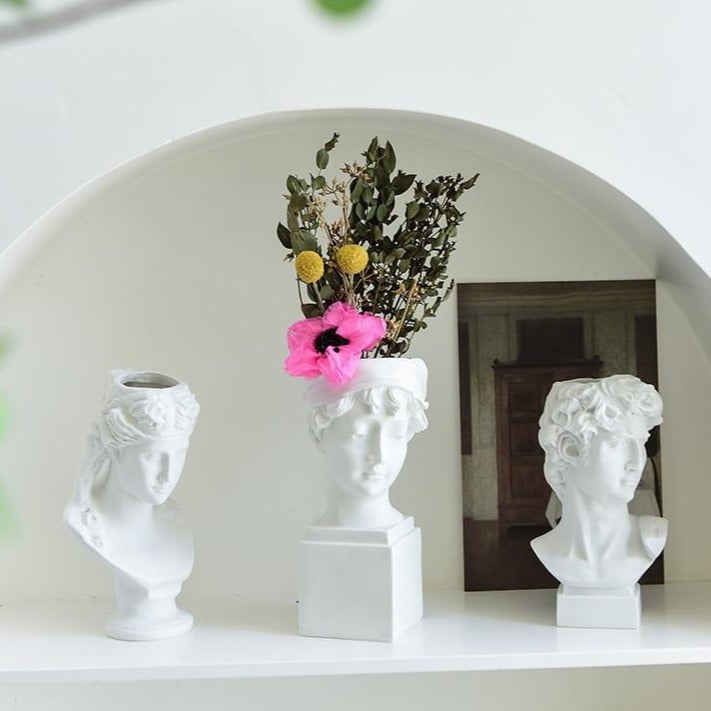 Floreros de la estatua del Renacimiento