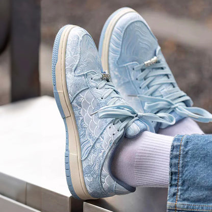 La gran ola de zapatillas inspiradas en Kanagawa 