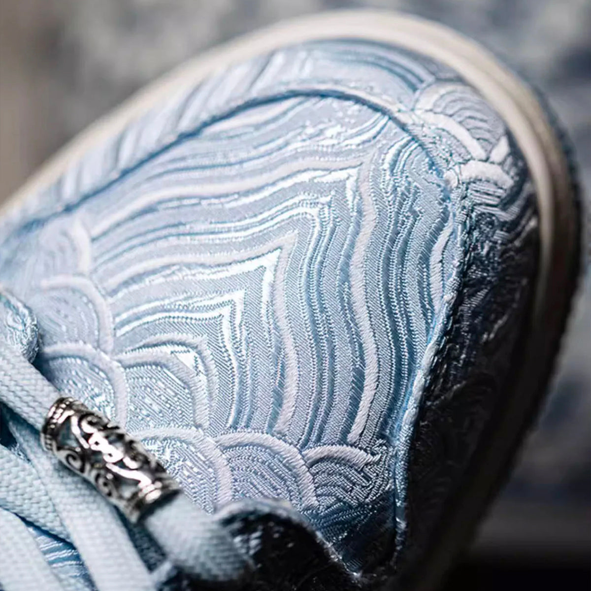 La gran ola de zapatillas inspiradas en Kanagawa 
