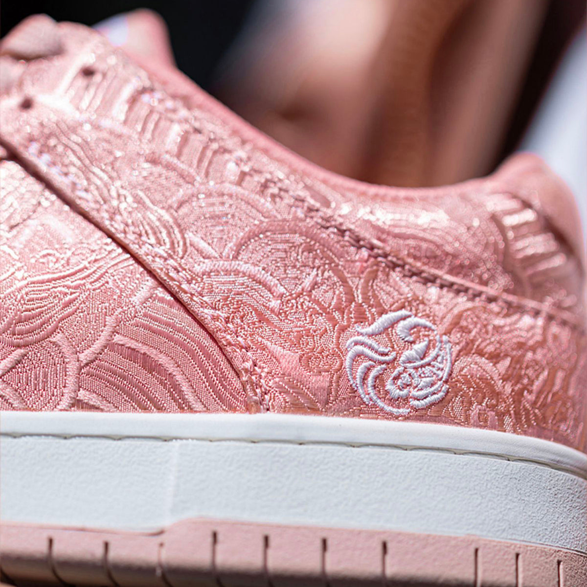 La gran ola de zapatillas inspiradas en Kanagawa 