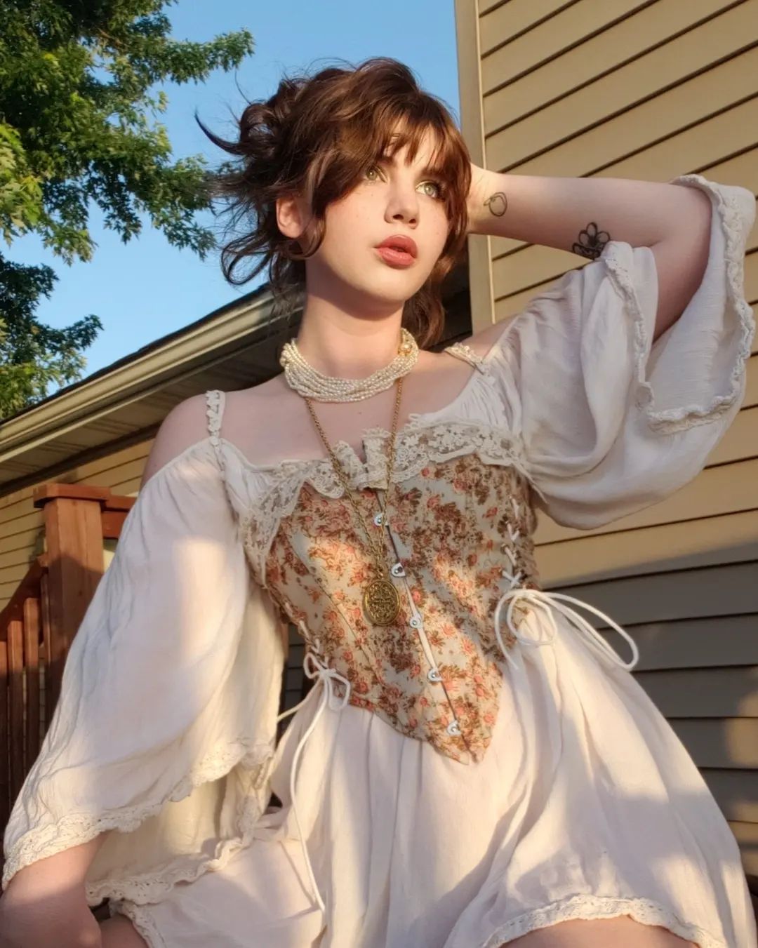 Corset inspiré des tournesols de Van Gogh 