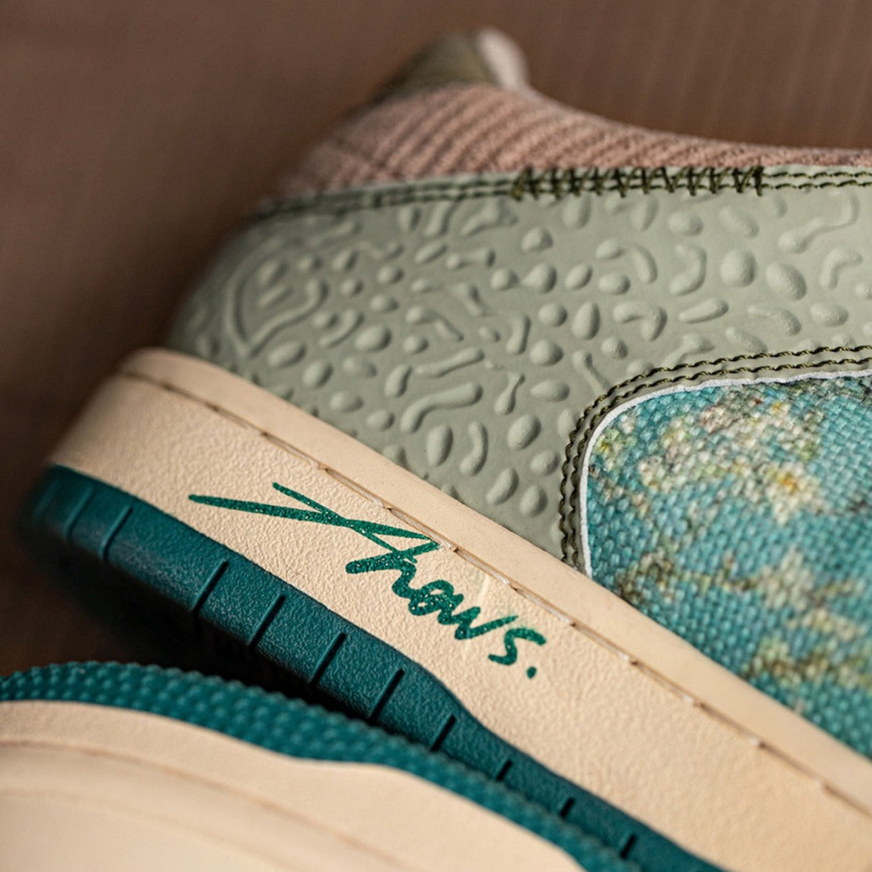 Zapatillas inspiradas en Van Gogh Almond Blossoms